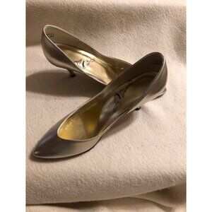 Silver Leather Holiday Women's Shoes, 3” Heels, Size 8 B, Le Dance